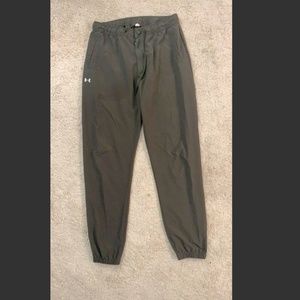 Army green Under Armor Joggers